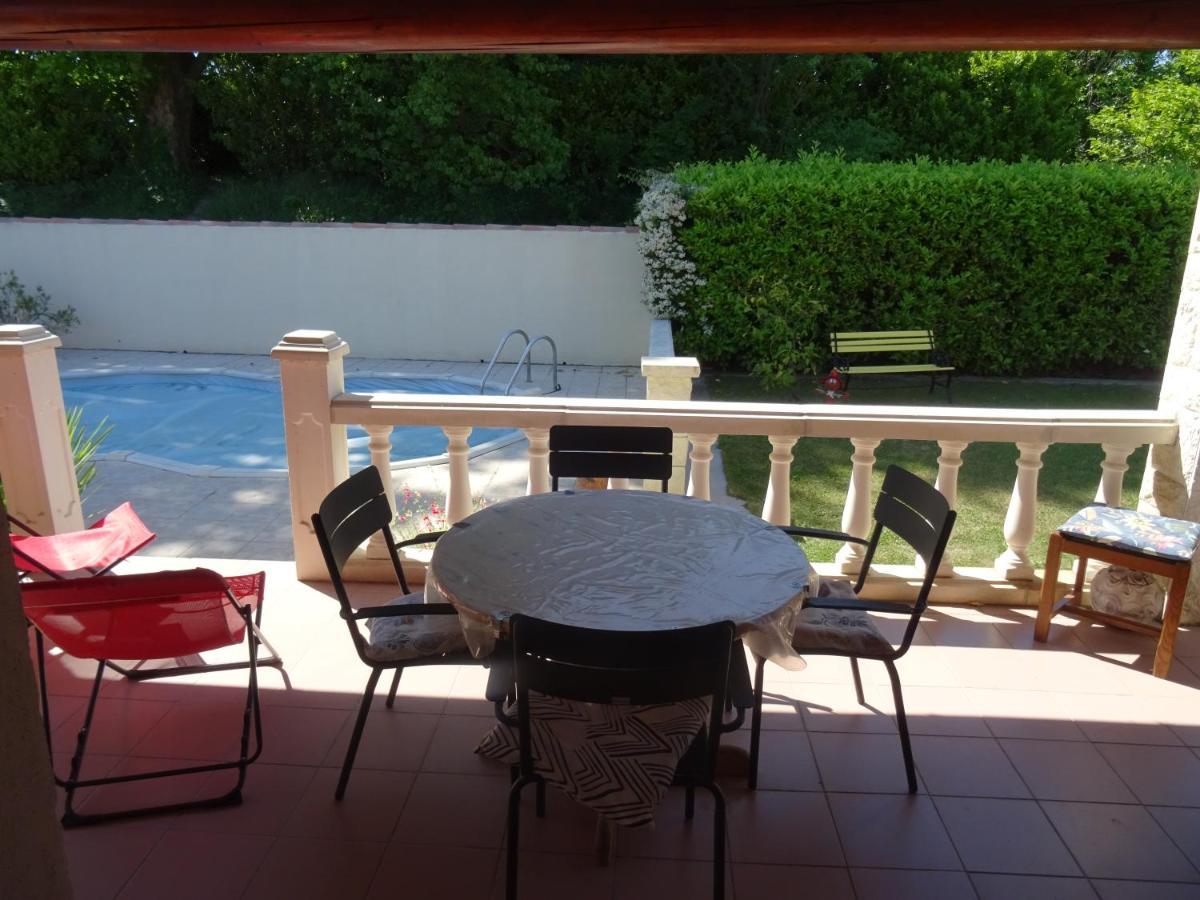 Chez Carole Et Roger Apartment Авиньон Екстериор снимка